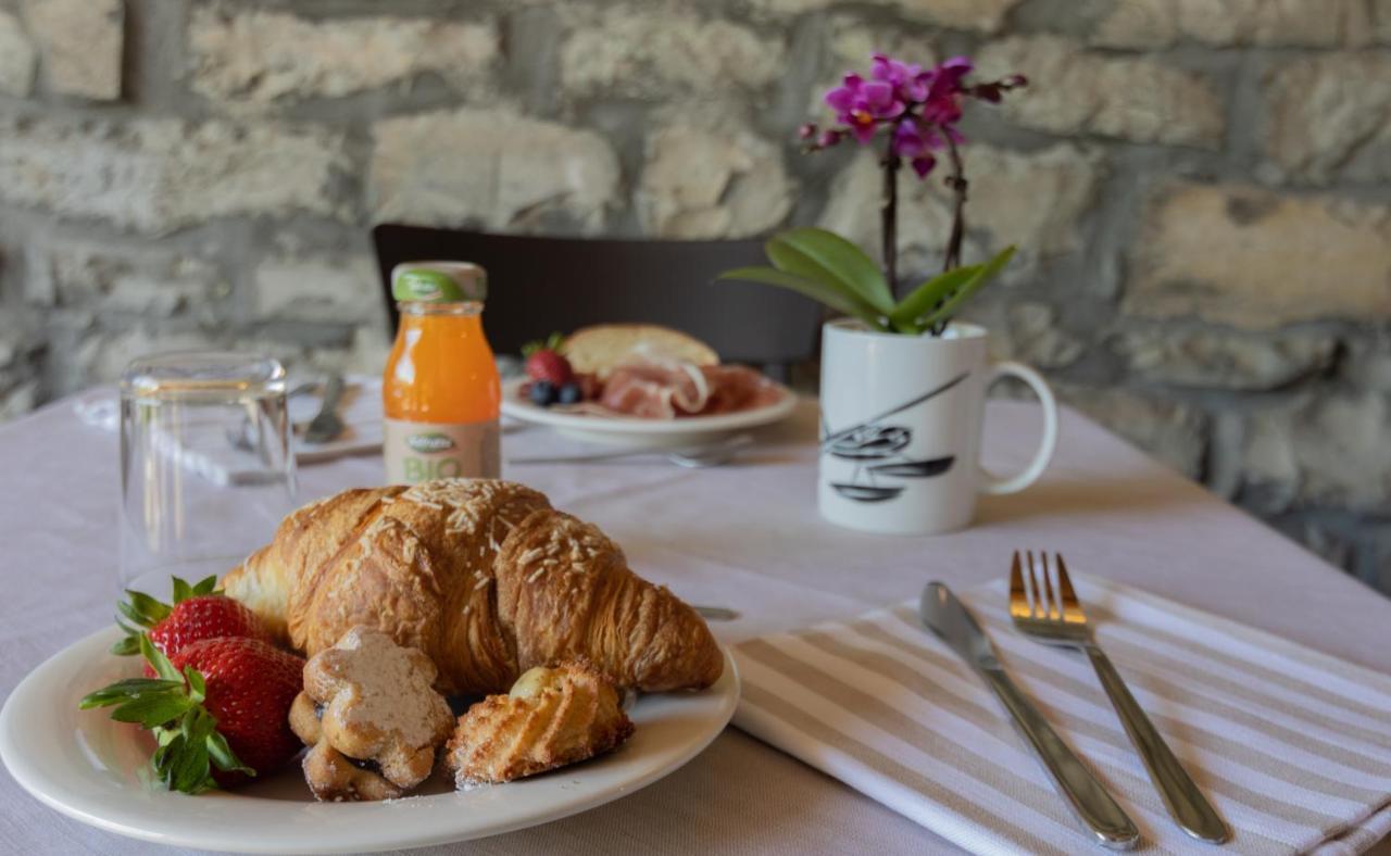 Ca Piodee Bed & Breakfast Faggeto Lario Dış mekan fotoğraf